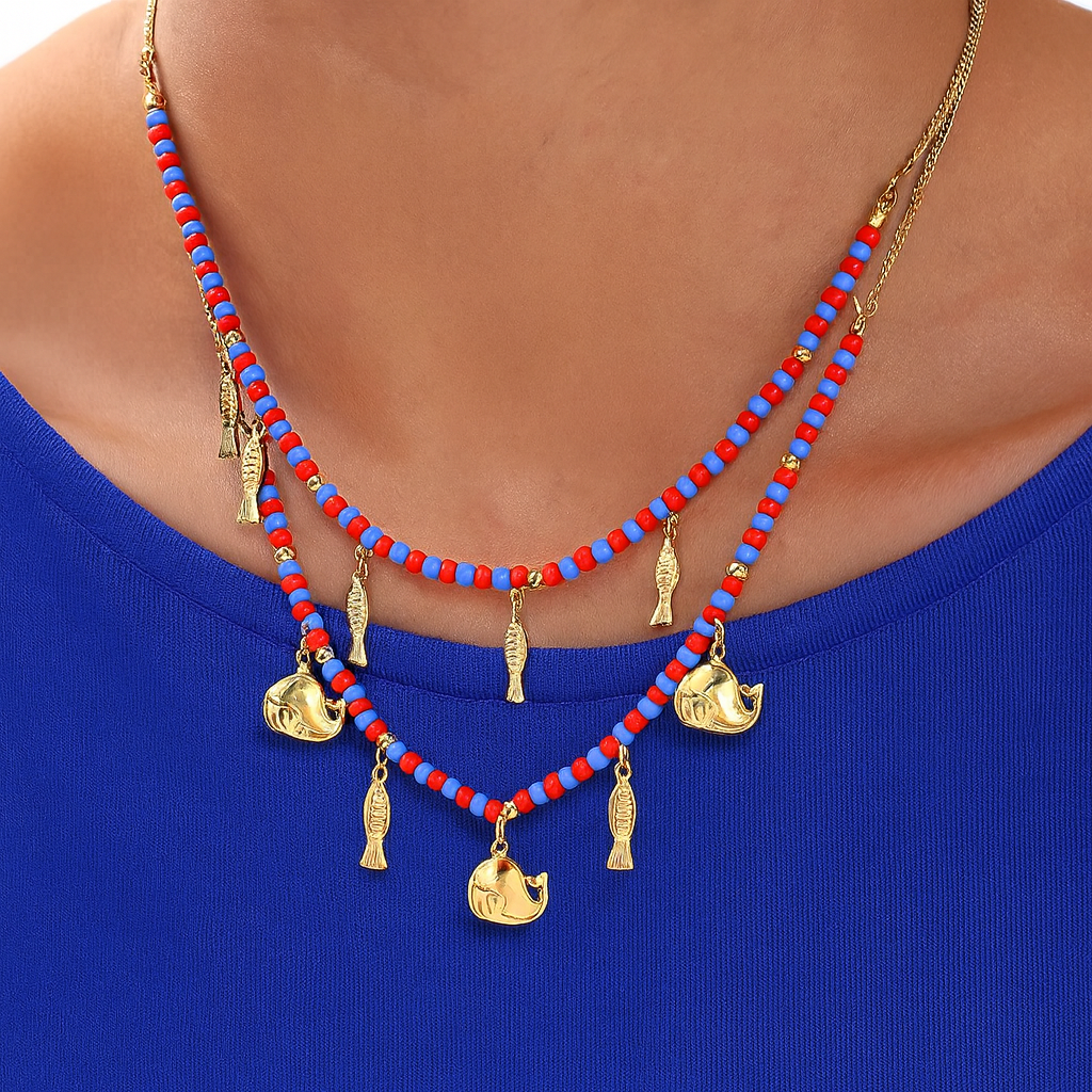 Collier Bohème en acier inoxydable et Perles Verre Rouge & Bleu avec Pendentif Baleine et poisson - Bijou Mon Amour